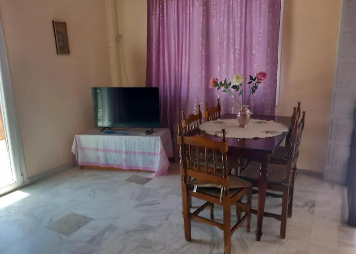 Ta Kalamakia Apartments