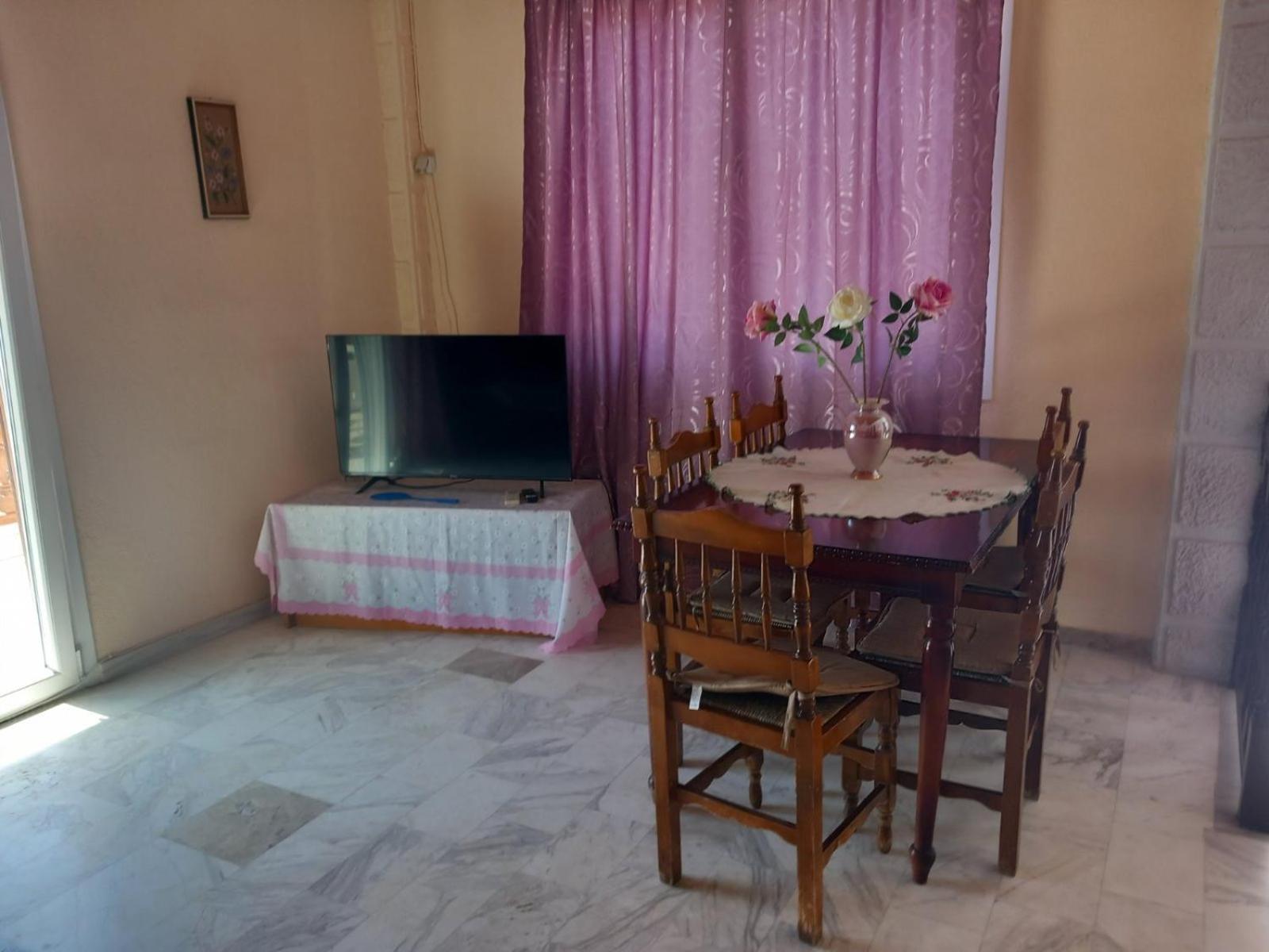 Apartment Ta Kalamakia